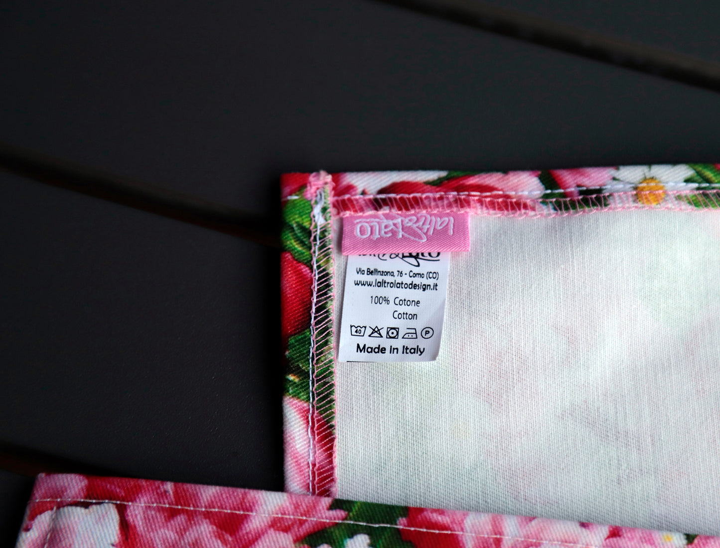 2 TOVAGLIETTE MARGHERITE twill puro cotone