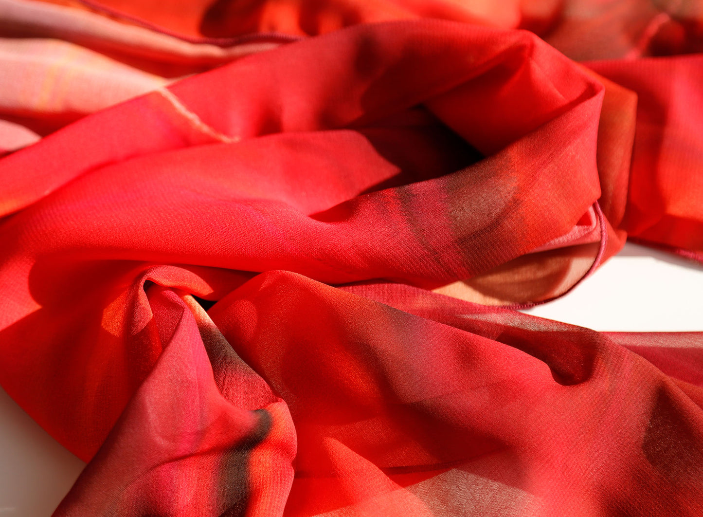 SCIARPE FLUIDO ROSSO ECO-CHIFFON