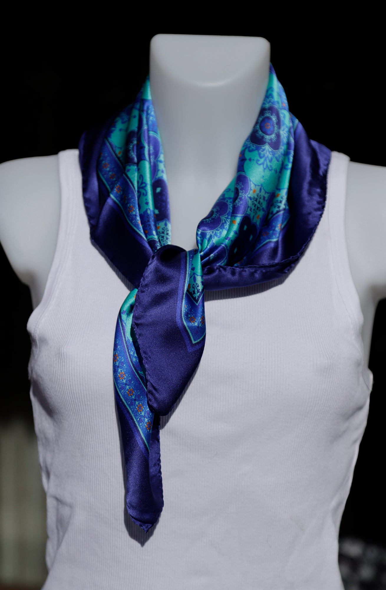 FOULARD PURA SETA fantasia GEOMETRICA