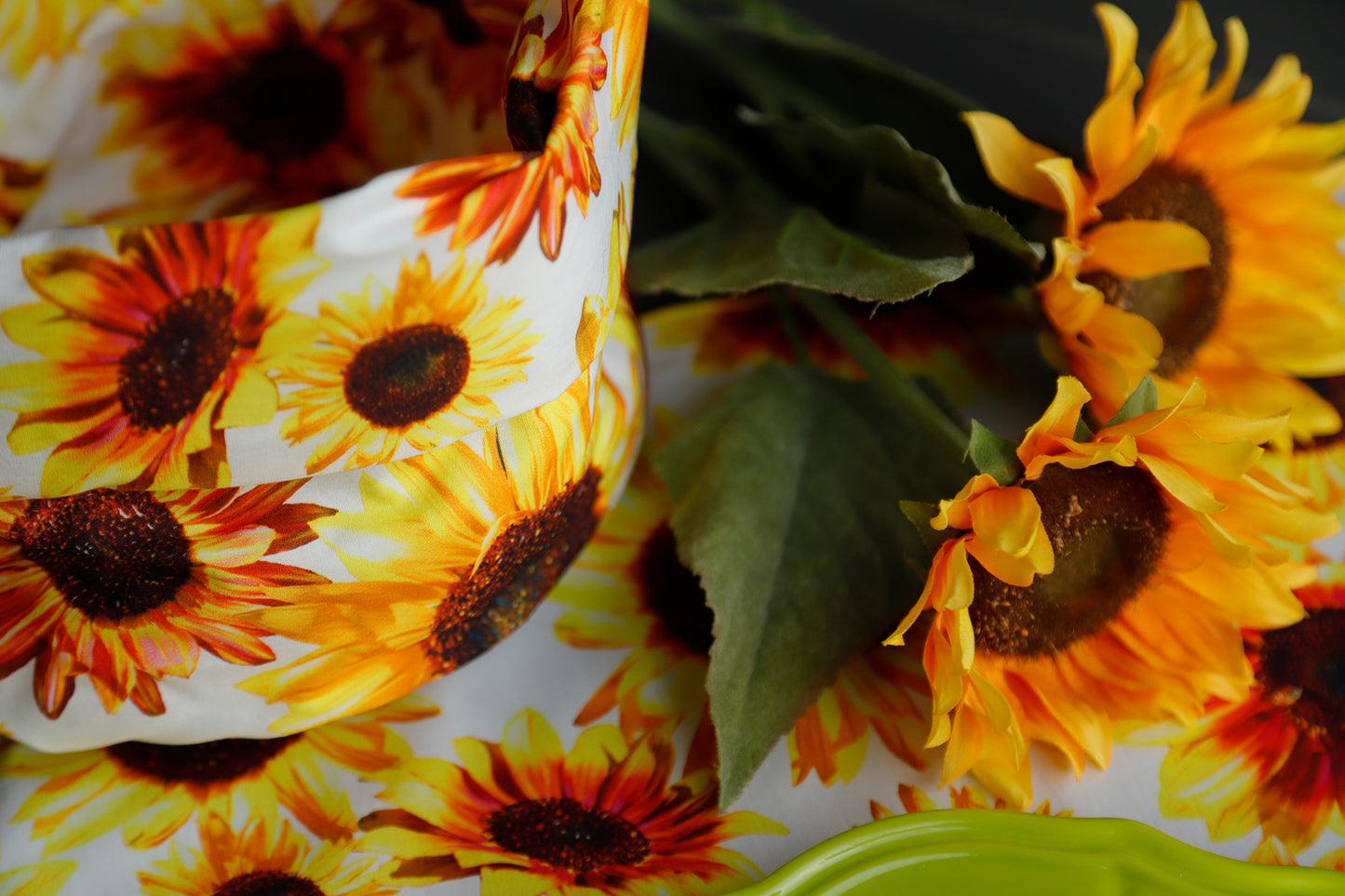 CESTINO IMBOTTITO LIMONI GIRASOLI tela puro cotone