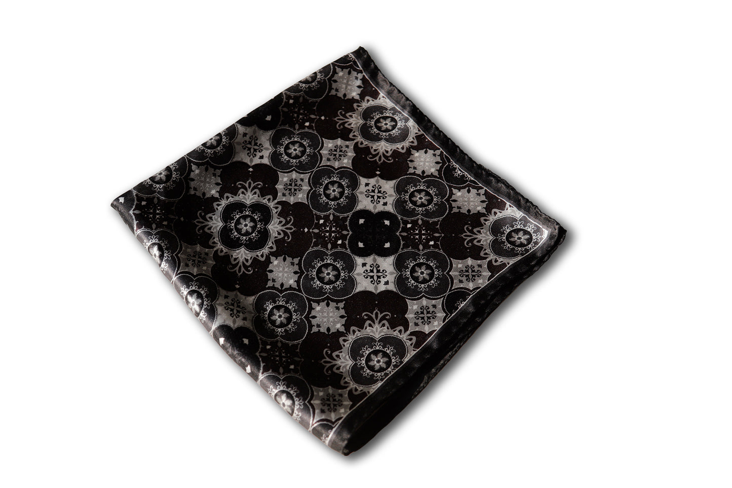 NECKERCHIEF PURA SETA fantasia GEOMETRICA