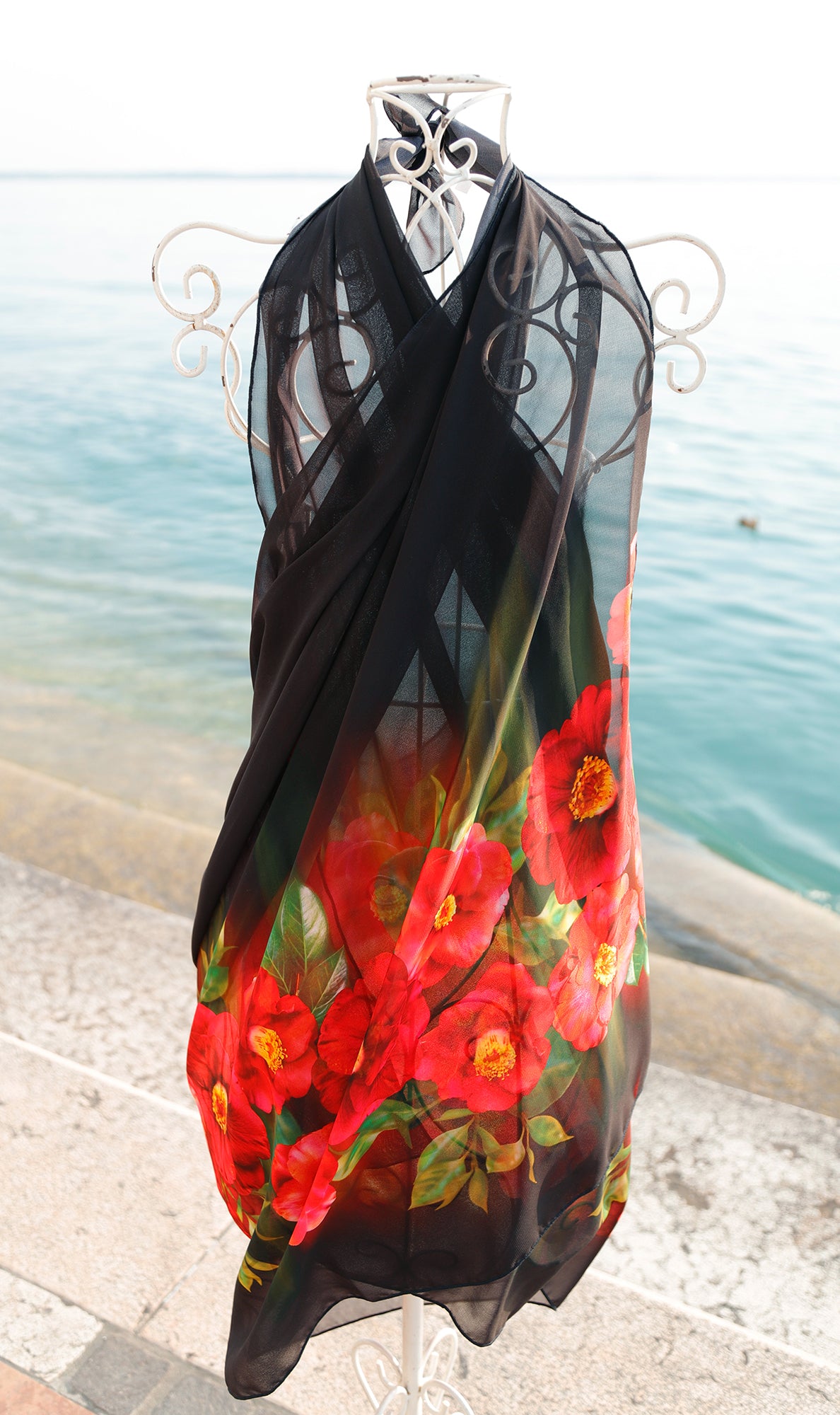STOLA/PAREO GEORGETTE CAMELIE fondo nero