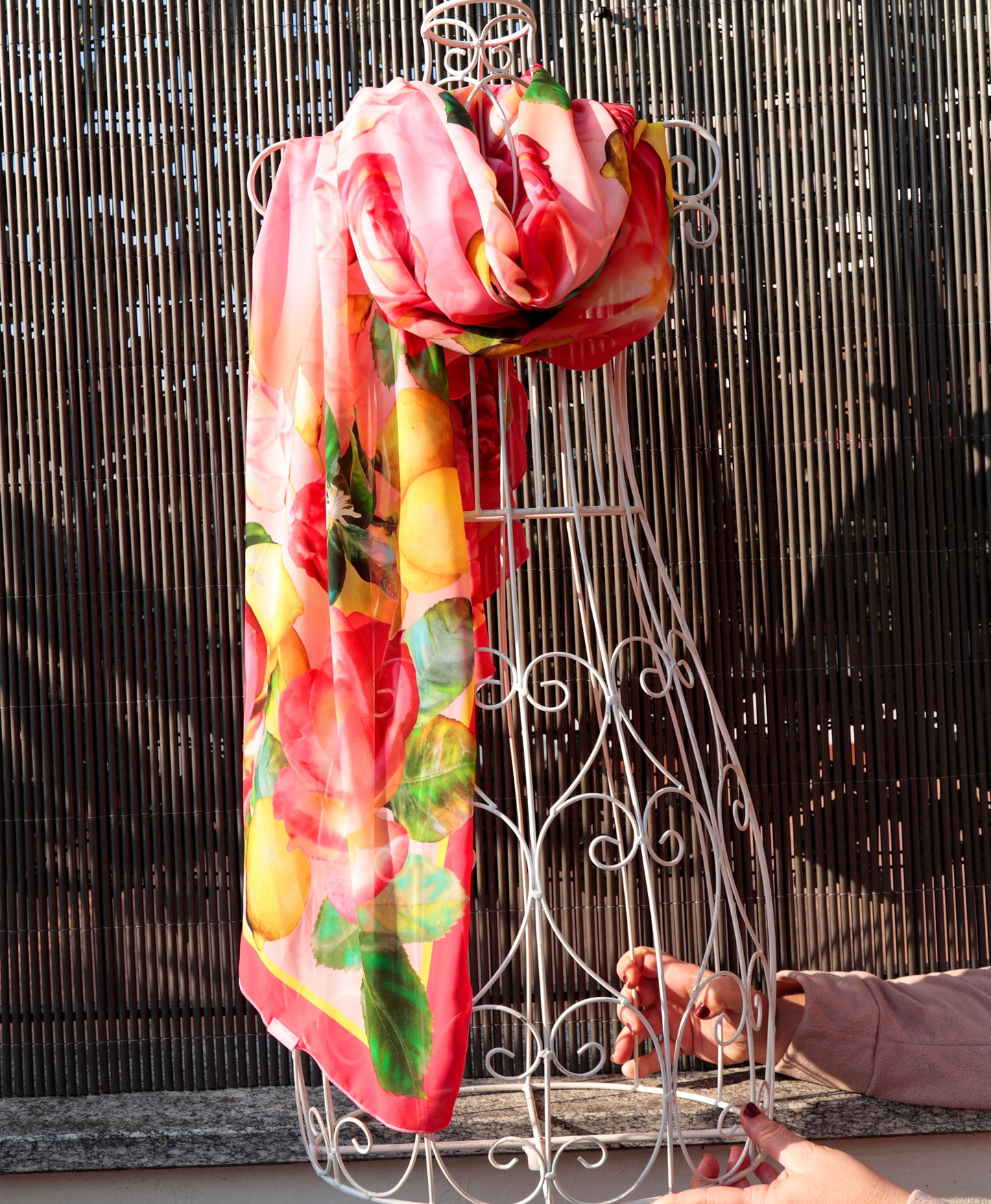 STOLA/PAREO CHIFFON ROSE E LIMONI
