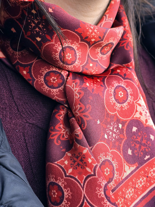 SCIARPA PURA SETA fantasia GEOMETRICA